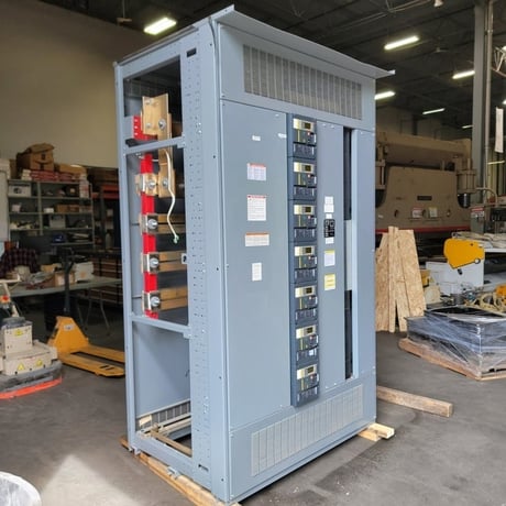 Square D #QED, 3000 Amps, 480 Volt Switchgear Unit w/ 7 x Circuit Breakers PJ400, 2019 - Image 6