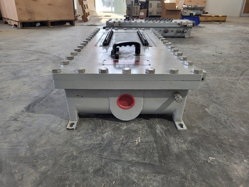 Appleton #XPE32252B.J382, 225 Amps, 120/208 Volts, 3 Phase, 42 Circuits Panelboard - Image 4