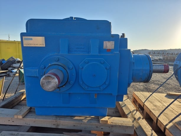 Flender, 180.9:1 Gearbox w/ Bevel-Helical Planetary Gear Unit, 2-Stage, Size 30, 2013, like new - Image 5