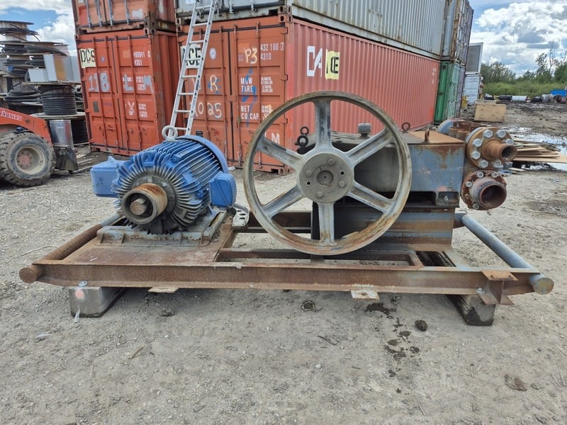 Aplex #SC-170L, Triplex 230 HP Plunger Pump w/ motor, 2005 - Image 4