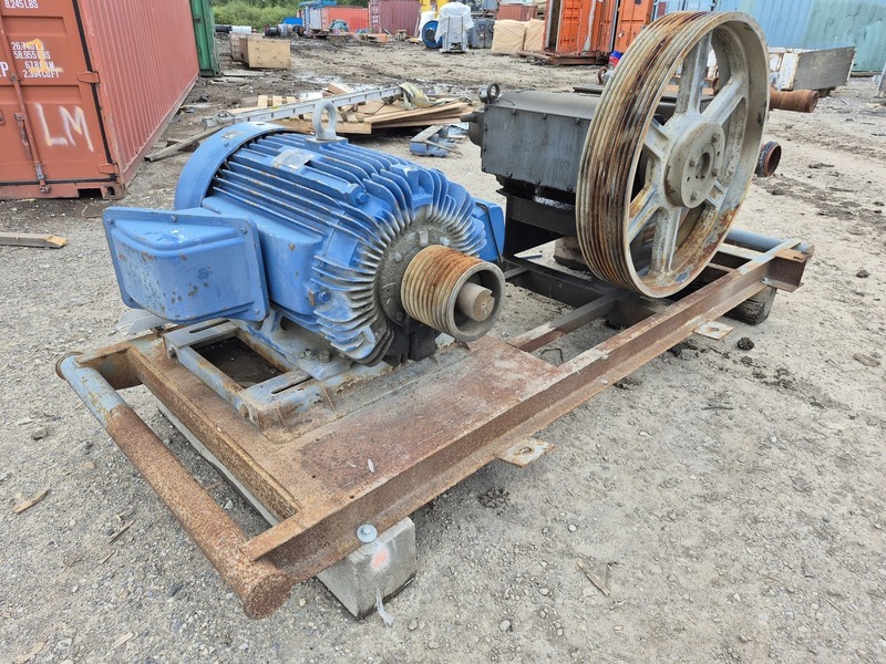 Aplex #SC-170L, Triplex 230 HP Plunger Pump w/ motor, 2005 - Image 5