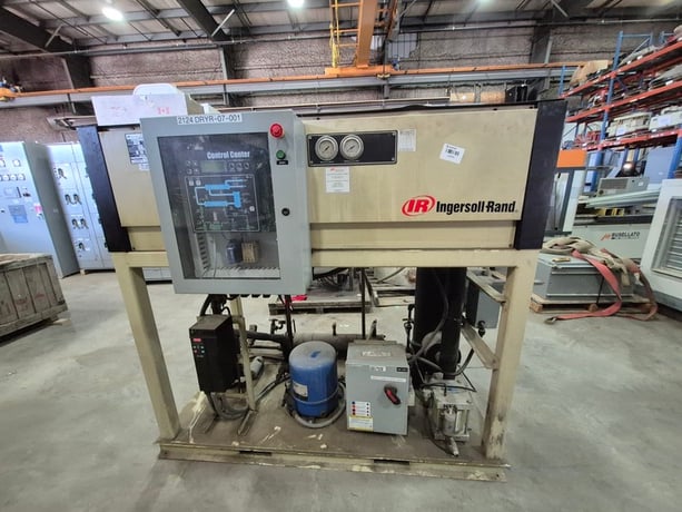 Ingersoll-Rand #PET1500-W5-VSD-CC, 1500 SCFM, 610 psi, Refrigerated Air Dryer - Image 1