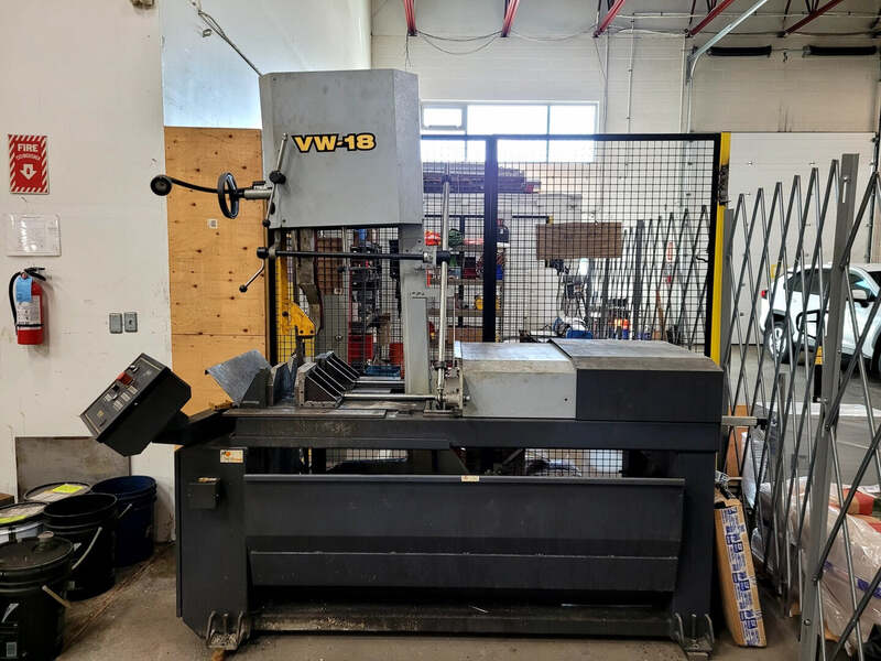Hyd-Mech #VW18, 22" x 18" Vertical Bandsaw - Image 1