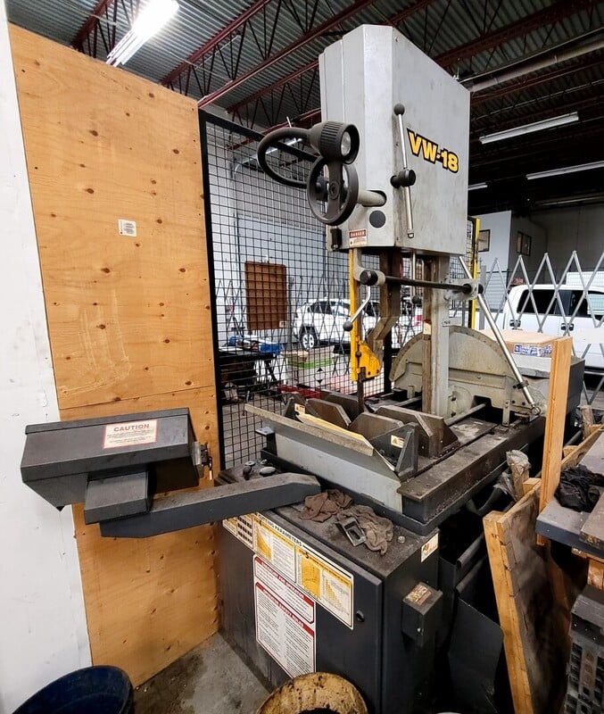 Hyd-Mech #VW18, 22" x 18" Vertical Bandsaw - Image 3