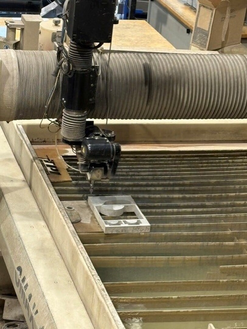 Omax #60120, 60" x 120" CNC Waterjet Cutter w/ 40 HP Enduromax Pump, Tilt-a-jet, 2010 - Image 5
