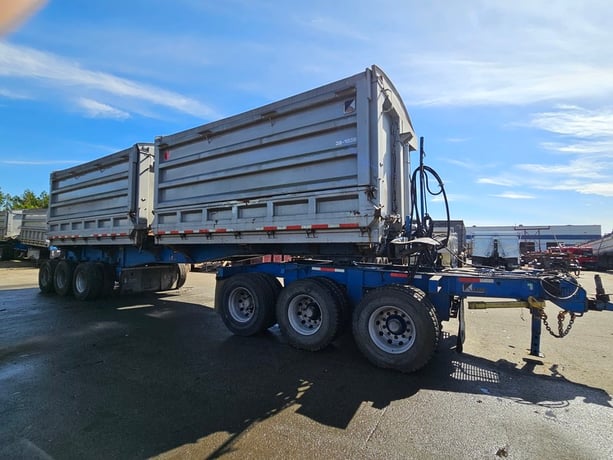K-Line #6701-5, Side Dump A-Train Ore Transporter, 110 ton, dual powered road-train, 2011 - Image 6