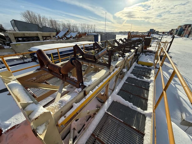 42" wide x 122' long, Metso, Truss Style Belt Conveyor, 3-ply belt, 280 FPM, 40 HP, 575 Volts, 3PH - Image 1