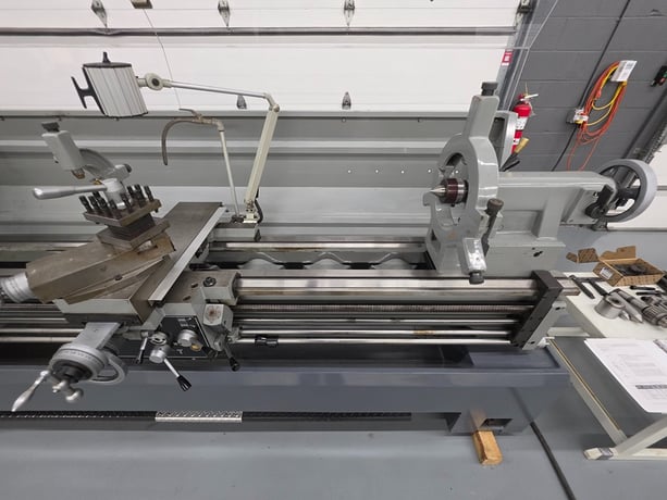 22" x 80" Kent #CS-2280, Precision Lathe, 14.2" socs, 30.7" swing over gap, 10.2" X, 12" 3-jaw chuck, 16" - Image 9