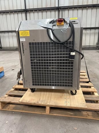 1.5 Ton, Dimplex Thermal #JHI-1500-M, Chiller, 18,000 BTU/hr, 10 Gallon Reservoir, 35/50 PSI., R-134A, 2015 - Image 1