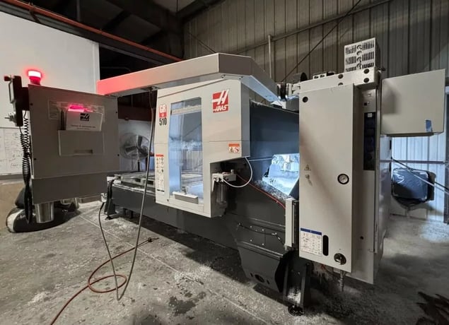 Haas #GR-510, CNC router, 53" x 122" table, 15 HP, 10,000 RPM, CAT 40, 10-station ATC, 2023 - Image 6