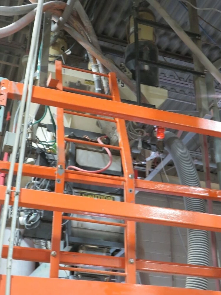 Davis Standard 3-extruder sheet extrusion line, 4.5"/3.5"/2" extruders, 54" die, 3-roll downstack, Maag - Image 6