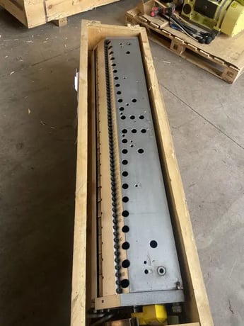 62" EDI #UH40, R-Bar sheet extrusion die, 7" multiflow manifold, .020" to .050" lip opening, approx. 27.5 - Image 6