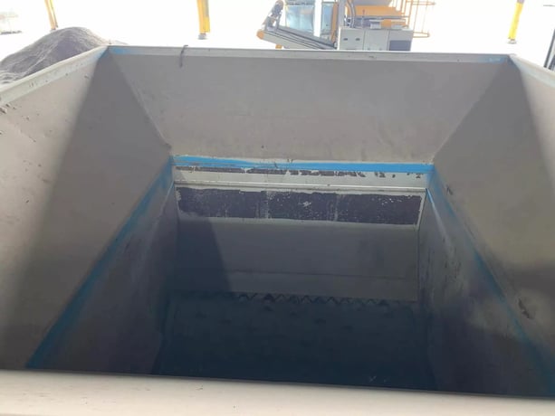 Chun Gwan #GPA50160, plastic shredder, 100" x 100" hopper, 63" x 63" feed section, 250 HP, hydraulic ram, 2014 - Image 8