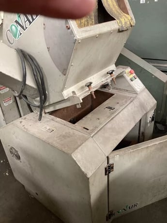 8" x 19" Conair #CHS819, granulator, 15 HP, 5/16" screen, casters - Image 5
