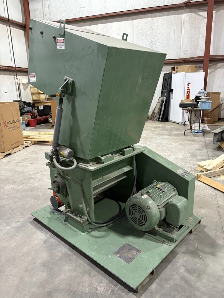 24" x 18" Granutec #TFG-1624, granulator, 25 HP, 3/8" screen - Image 2