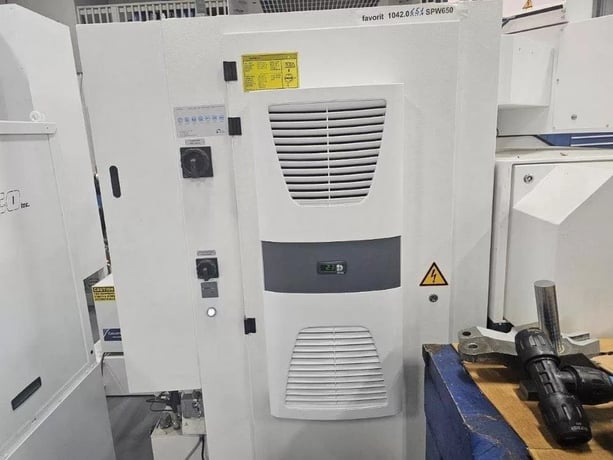 Studer #Favorit, CNC Cylindrical Grinder, 25.6" Center Distance, 6.9" Center Height, Fanuc 0i-TD, 10 HP, 2021 - Image 5