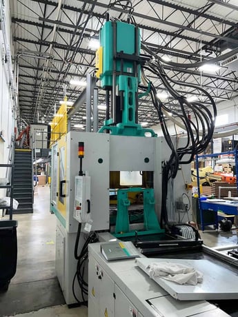 220 Ton, 16 oz., Arburg #1500T-2000-800, rotary table injection molding machine, 59" rotary table, 55mm - Image 6
