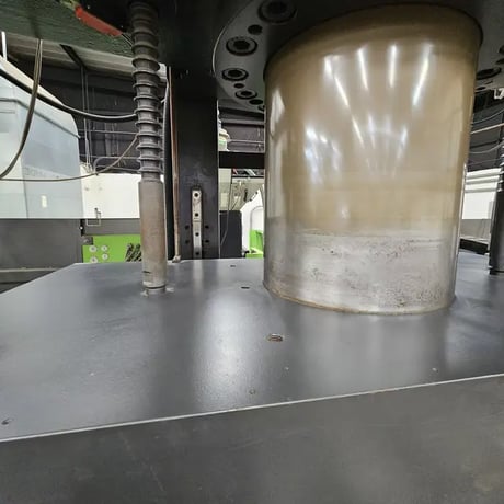 300 Ton, 63.6 oz., Engel #Insert-3550H/330US, insert injection molding machine, 59" x 29.5" platens, CC200 - Image 9