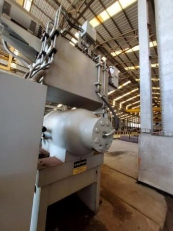 625 Ton, Pacific #625RD, hydraulic straightening press, 18" stroke, 28" x 28" pressing platen, 34" x 120" - Image 5
