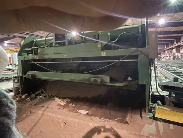 1/2" x 14' Accurshear #850014, hydraulic shear, 48" back gauge, 12" gap, 40 HP, 2001 - Image 6