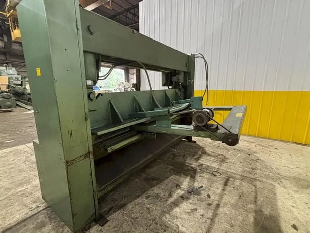 1/4" x 8' Betenbender #8-1/4, hydraulic shear, powered back gauge, 15 HP, 1988 - Image 5