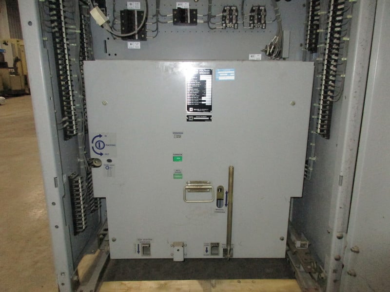 1200 Amps, Square D, VAD-3, V3D61A33N000, 15 KV, w/gear - Image 1
