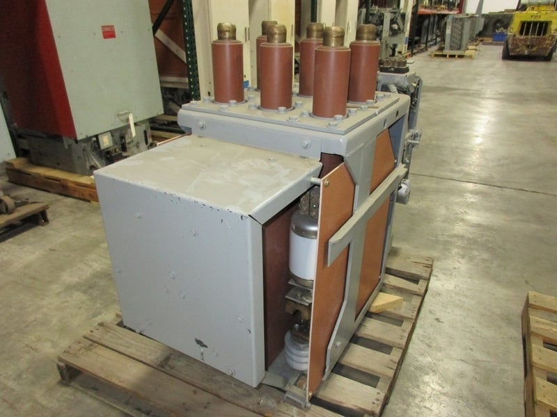 2000 Amps, General Electric, vvc-4.16-250-1h vacuum convers, 4.76 KV - Image 4