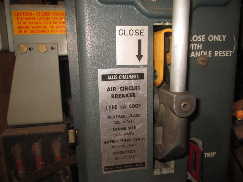 600 Amps, Allis-Chalmers, LA-600F, manually operated, drawout, 1600A fuses - Image 2