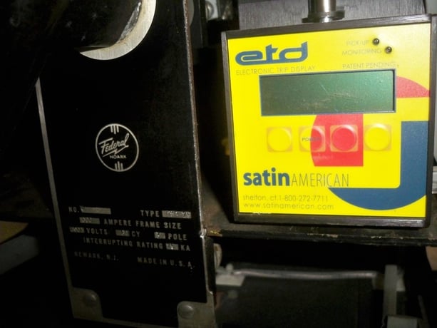 600 Amps, Federal Pacific, DMP-25, manually operated, drawout - Image 2