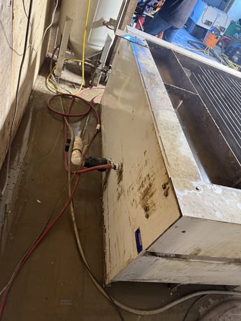 Multicam #V-Series, CNC waterjet cutting system, 5' x 10' table, 30 HP pump, 60,000 PSI, 2012 - Image 4