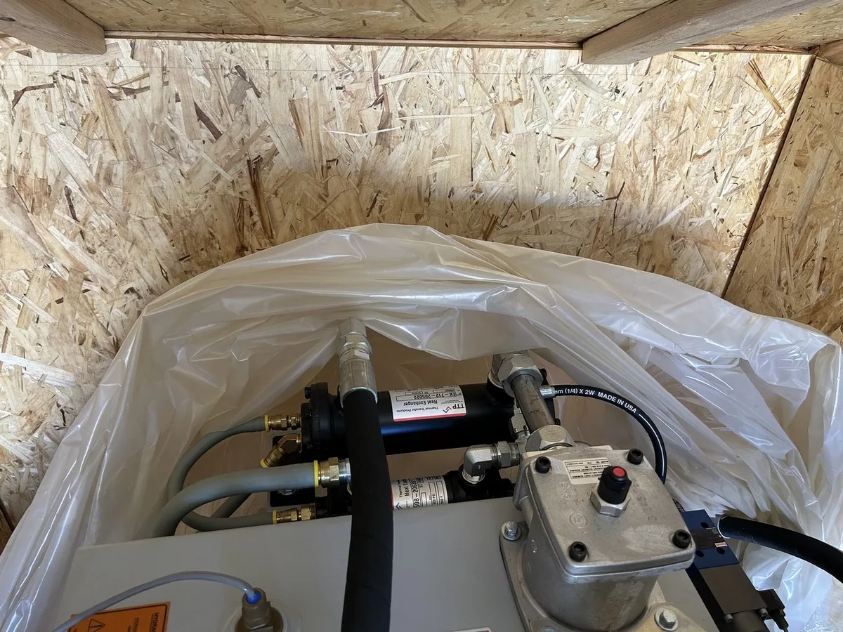 Flow #50iS, waterjet intensifier pump, 50 HP, 60,000 PSI, 2019, Never Used - Image 6
