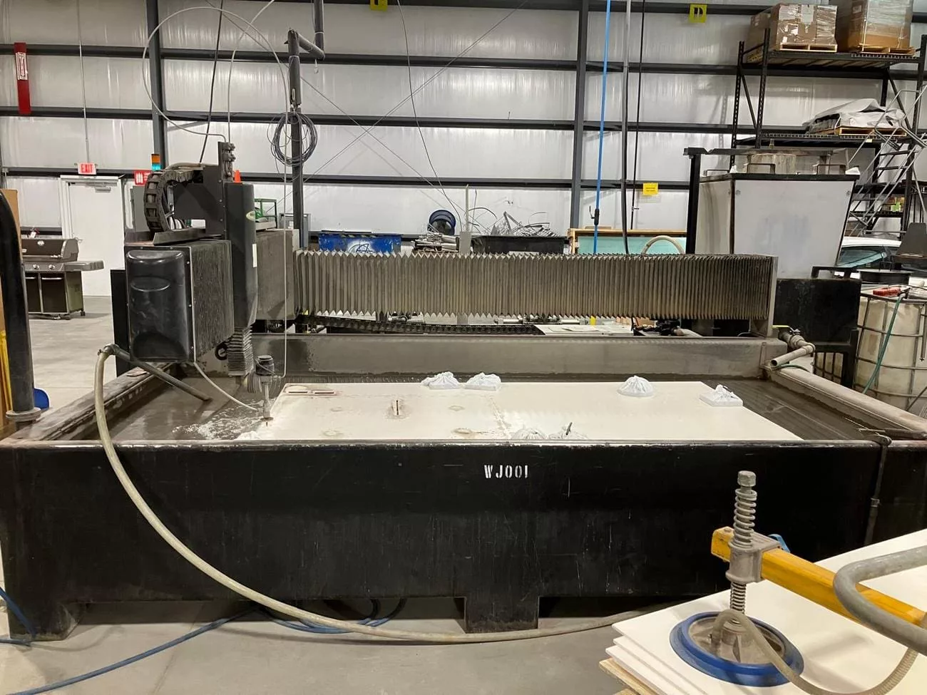 Techni #ILS-510, CNC waterjet cutting system, 5' x 10' table, 30 HP pump, 60,000 PSI, Techni Control, 2011 - Image 1