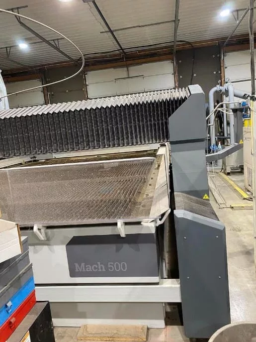 Flow #Mach-500-4060, CNC waterjet cutting system, 13.6' x 20' table, 50 HP pump, 94,000 PSI, Flow PC Based - Image 4