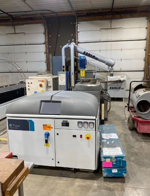 Flow #Mach-500-4060, CNC waterjet cutting system, 13.6' x 20' table, 50 HP pump, 94,000 PSI, Flow PC Based - Image 7