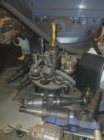 Eagle, Bridgeport-Style Vertical Knee Mill, Anilam 1400 CNC - Image 6