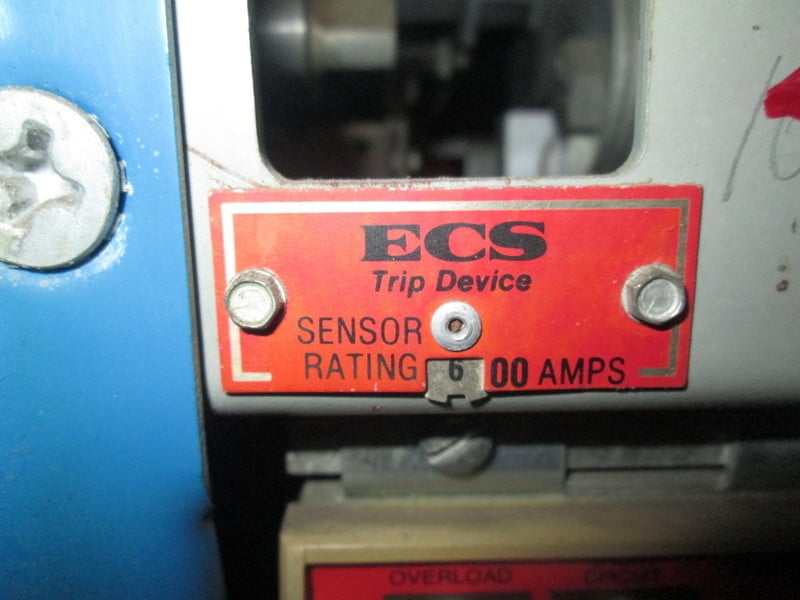 800 Amps, General Electric, akru- 4a-30, manually operated, drawout, 1000A fuses, LI - Image 4