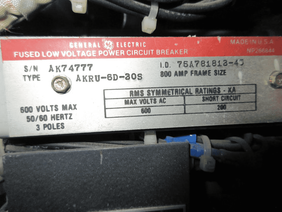 800 Amps, General Electric, akru- 6d-30s, electrically operated, drawout - Image 2