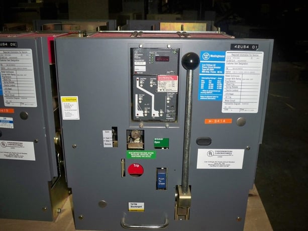 800 Amps, Westinghouse, DS-206H, manually operated, drawout - Image 1