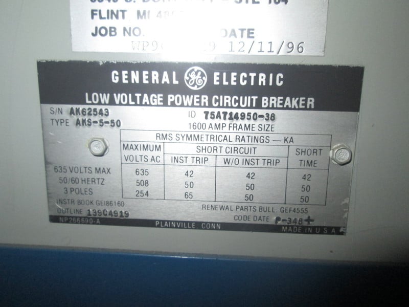1600 Amps, General Electric, aks- 5-50, manually operated, drawout - Image 2