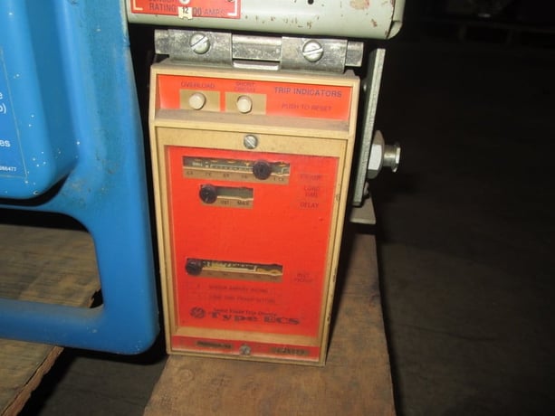 1600 Amps, General Electric, akr- 4a-50, electrically operated, manually operated, drawout - Image 6