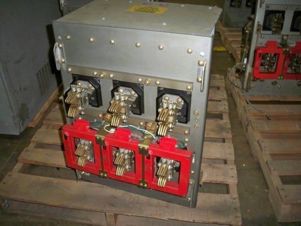 1600 Amps, ITE, KC-G, manually operated, drawout - Image 3