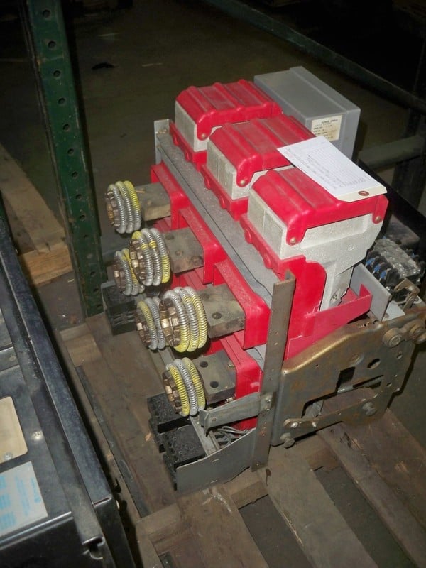 2000 Amps, ITE, K-2000S, electrically operated, drawout - Image 4