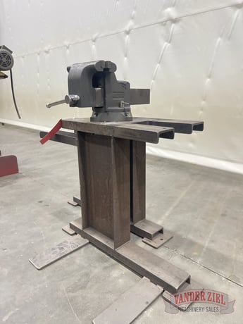 Welding Table with Vise - Image 2