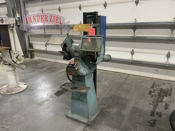 10" Pedestal Grinder, 220 V. - Image 2