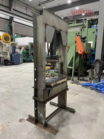 50 Ton, Carolina #CBP-1200, H-Frame Press - Image 4