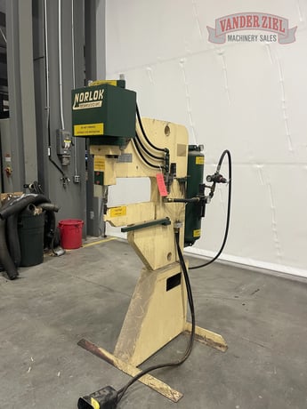 Sure-Lok #MDSL-18-2, Clinching Machine, Pneumatic, 1996 - Image 3