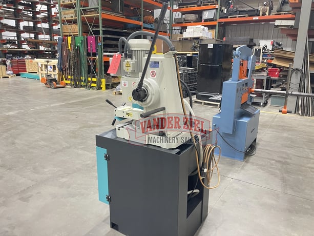 12.5" KMT #C316, Manual Cold Saw, 45° Left / 60° Right Miter, 2022 - Image 5