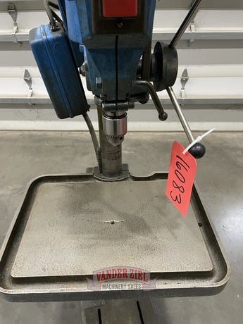 15" Rockwell Delta #15-655, Drill Press, 11" x 14" Table, 425-4700 RPM, 6" Quill Stroke - Image 3
