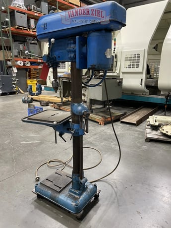 18" Buffalo #18, Drill Press, 14" x 14" Table, 3/4" Capacity in Mild Steel, 1 HP, 305-1945 RPM - Image 4