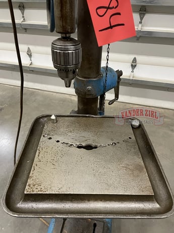 18" Buffalo #18, Drill Press, 14" x 14" Table, 3/4" Capacity in Mild Steel, 1 HP, 305-1945 RPM - Image 5